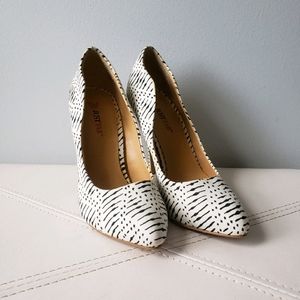 Blank and white heels